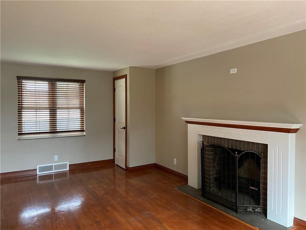 621 Bower Hill Road Pittsburgh, PA 15228 - Photo 13 of 20 Gallery Image 13
