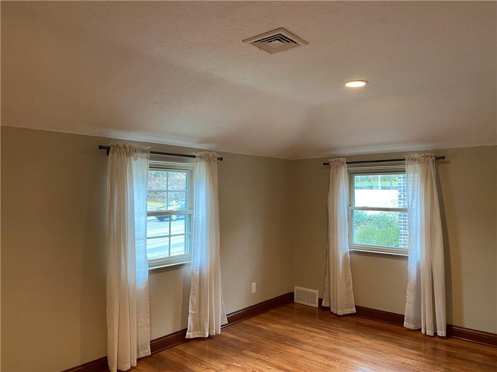 621 Bower Hill Road Pittsburgh, PA 15228 - Photo 18 of 20 Gallery Image 18