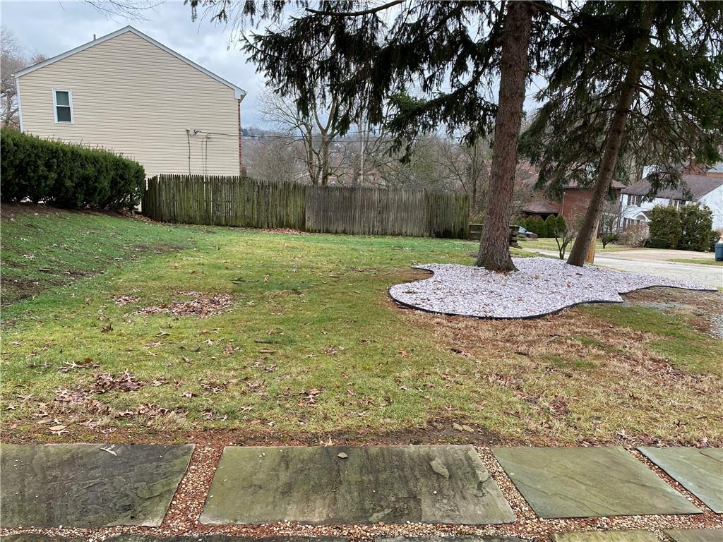 621 Bower Hill Road Pittsburgh, PA 15228 - Photo 5 of 20 Gallery Image 5