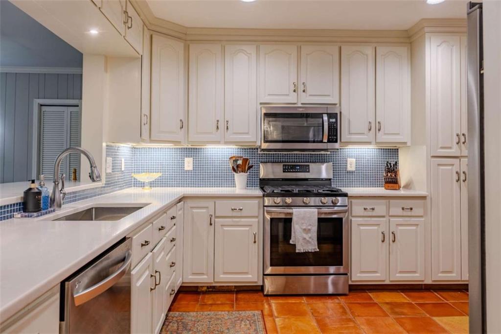 13 Townview Road Southeast Rome, GA 30161 - Photo 11 of 35