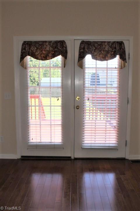 2458 Willard Road High Point, NC 27265 - Photo 9 of 32