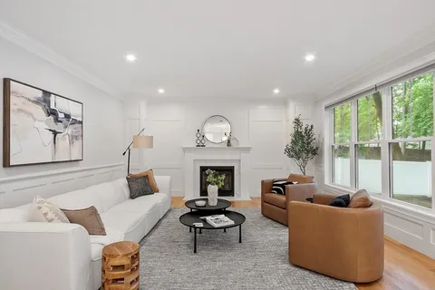 $2,599,000 | 31 Moody Street, Newton, MA 02467