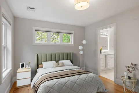 $2,599,000 | 31 Moody Street, Newton, MA 02467