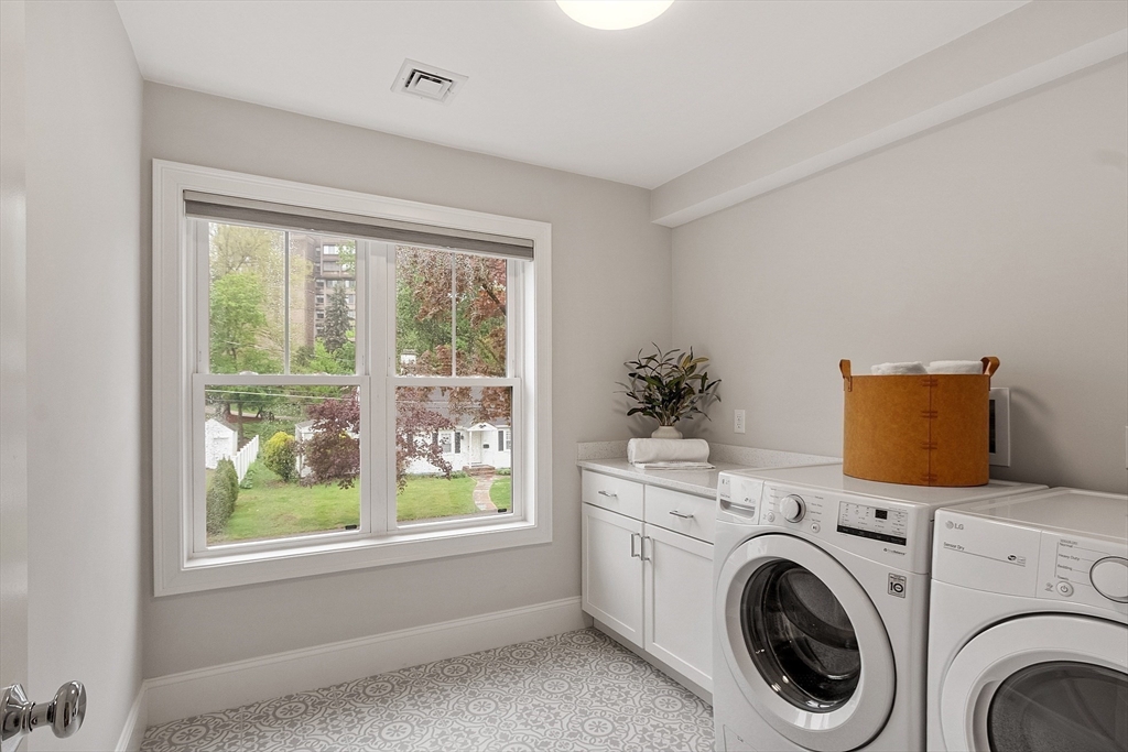 31 Moody Street Newton, MA 02467 - Photo 27 of 30