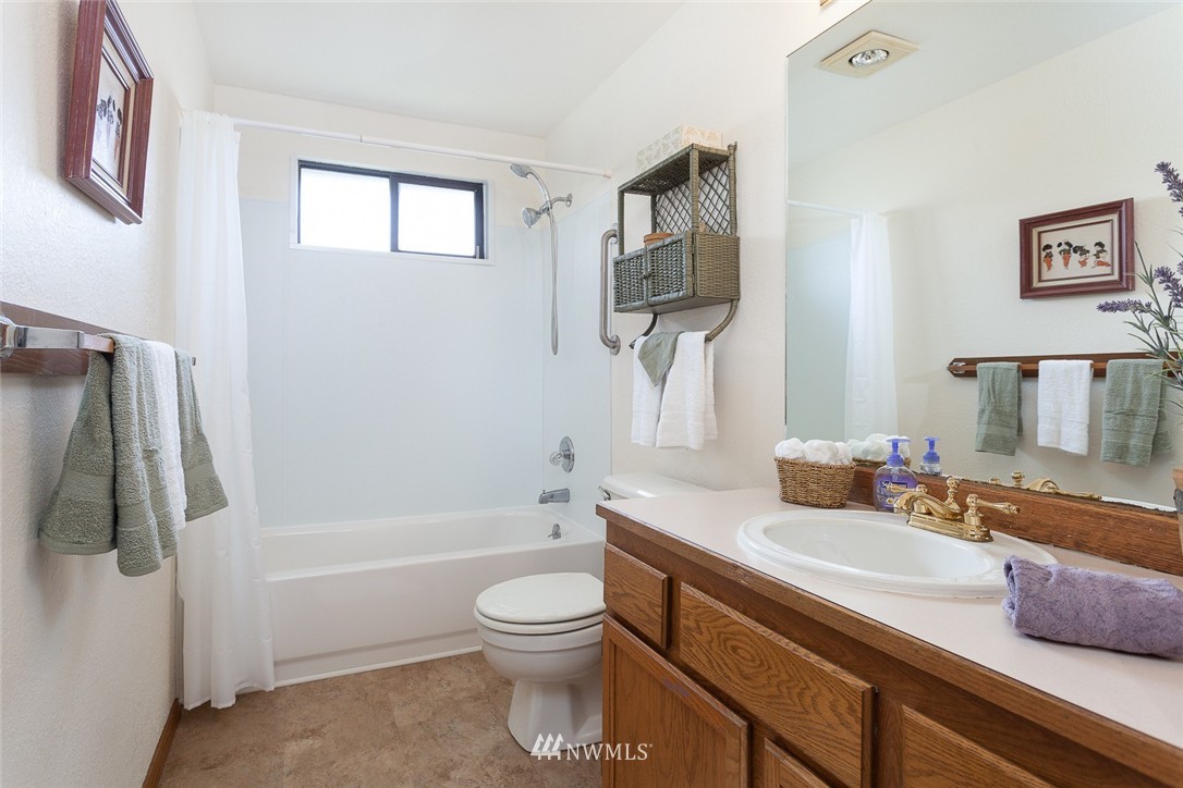 1020 234th Place Southwest Bothell, WA 98021 - Photo 16 of 20