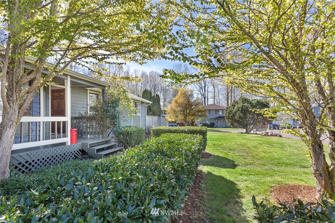 1020 234th Place Southwest Bothell, WA 98021 - Photo 4 of 20