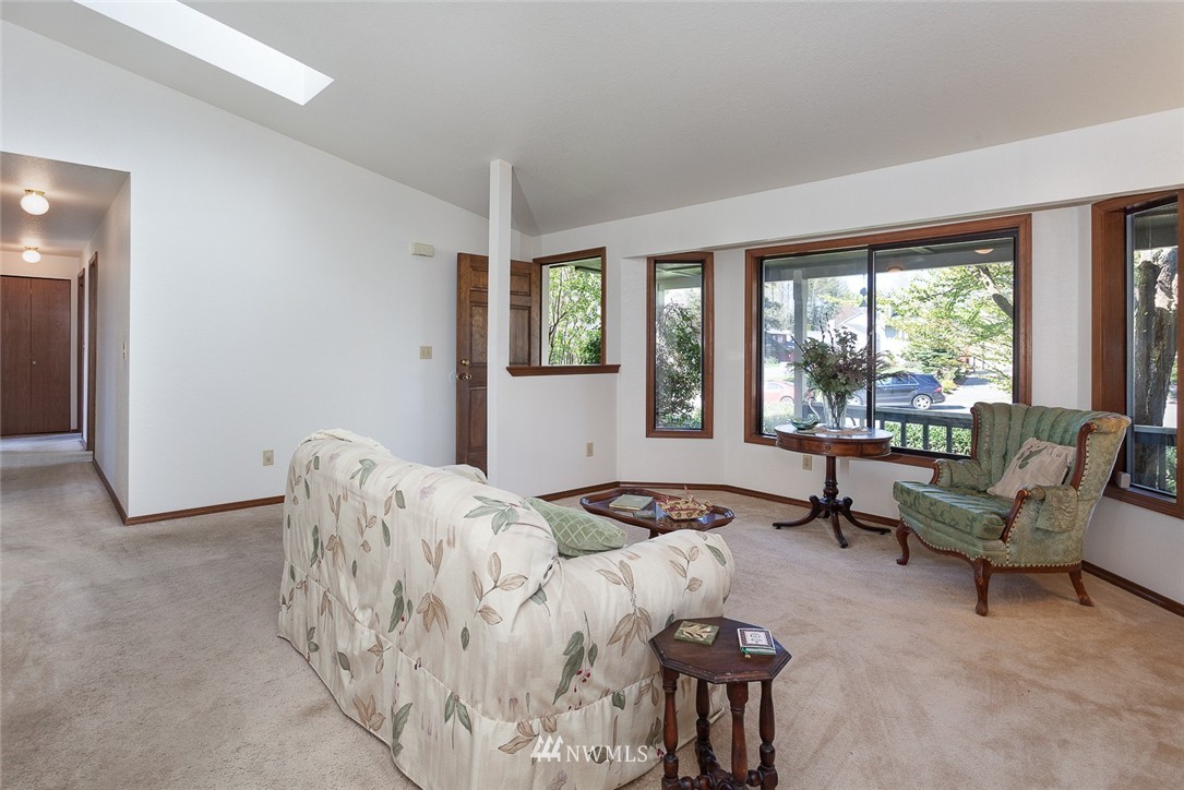 1020 234th Place Southwest Bothell, WA 98021 - Photo 5 of 20