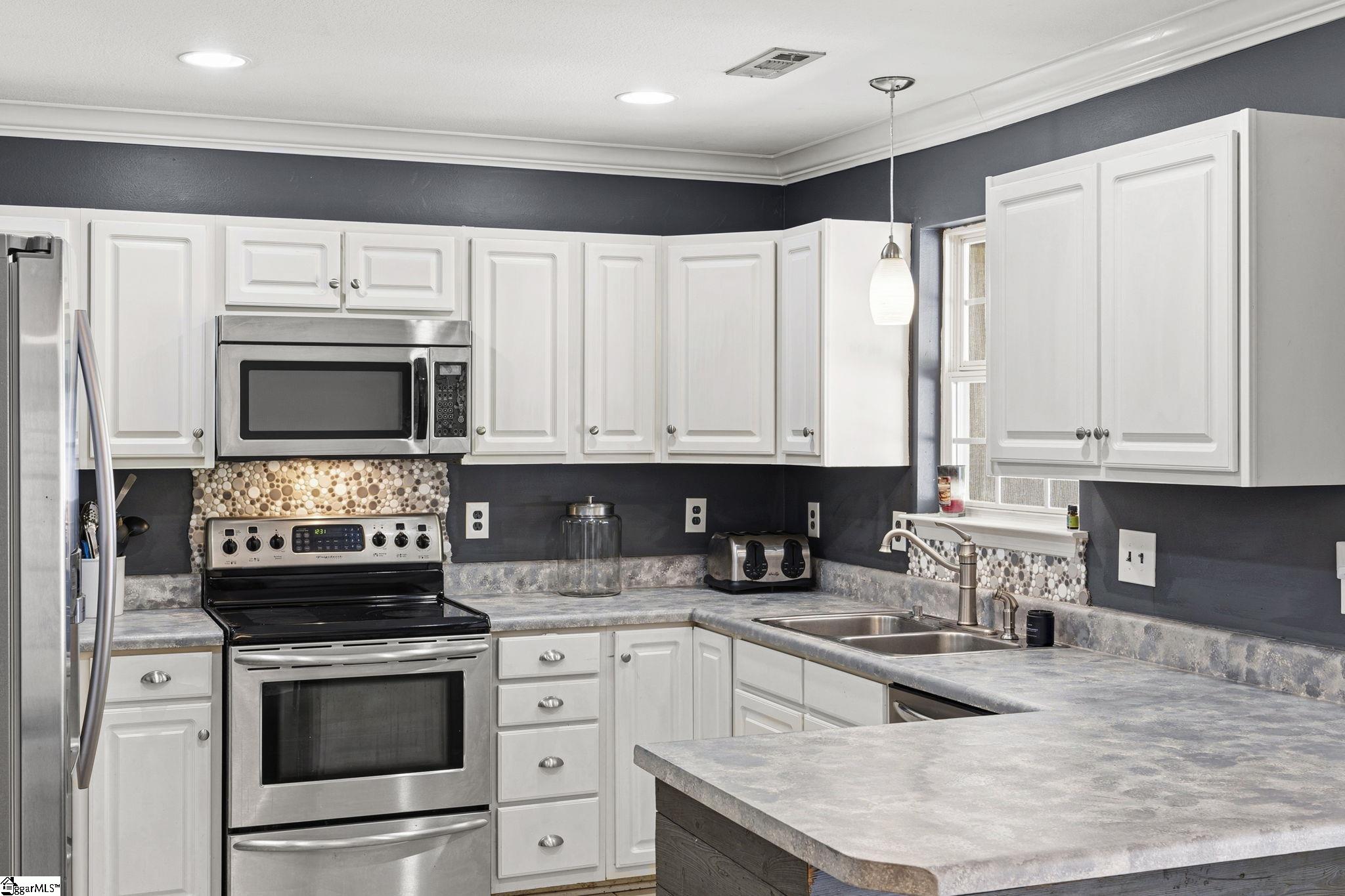 8 Falcon Ridge Way Greer, SC 29650 - Photo 12 of 28 Gallery Image 12