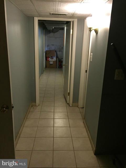 123 Spring Street Gaithersburg, MD 20877 - Photo 14 of 23 Interior (General)