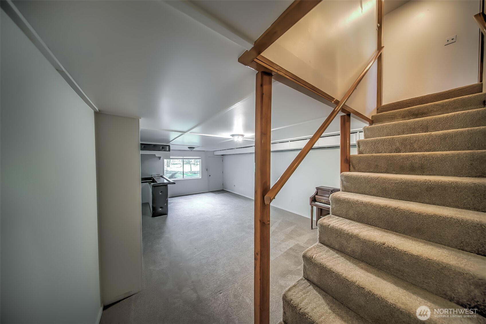 4110 Baker Ames Road Northeast Olympia, WA 98506 - Photo 35 of 40 a view of entryway and hall with wooden floor