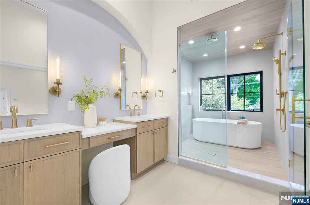 10 Radburn Road Glen Rock, NJ 07452 - Photo 16 of 38 Gallery Image 16