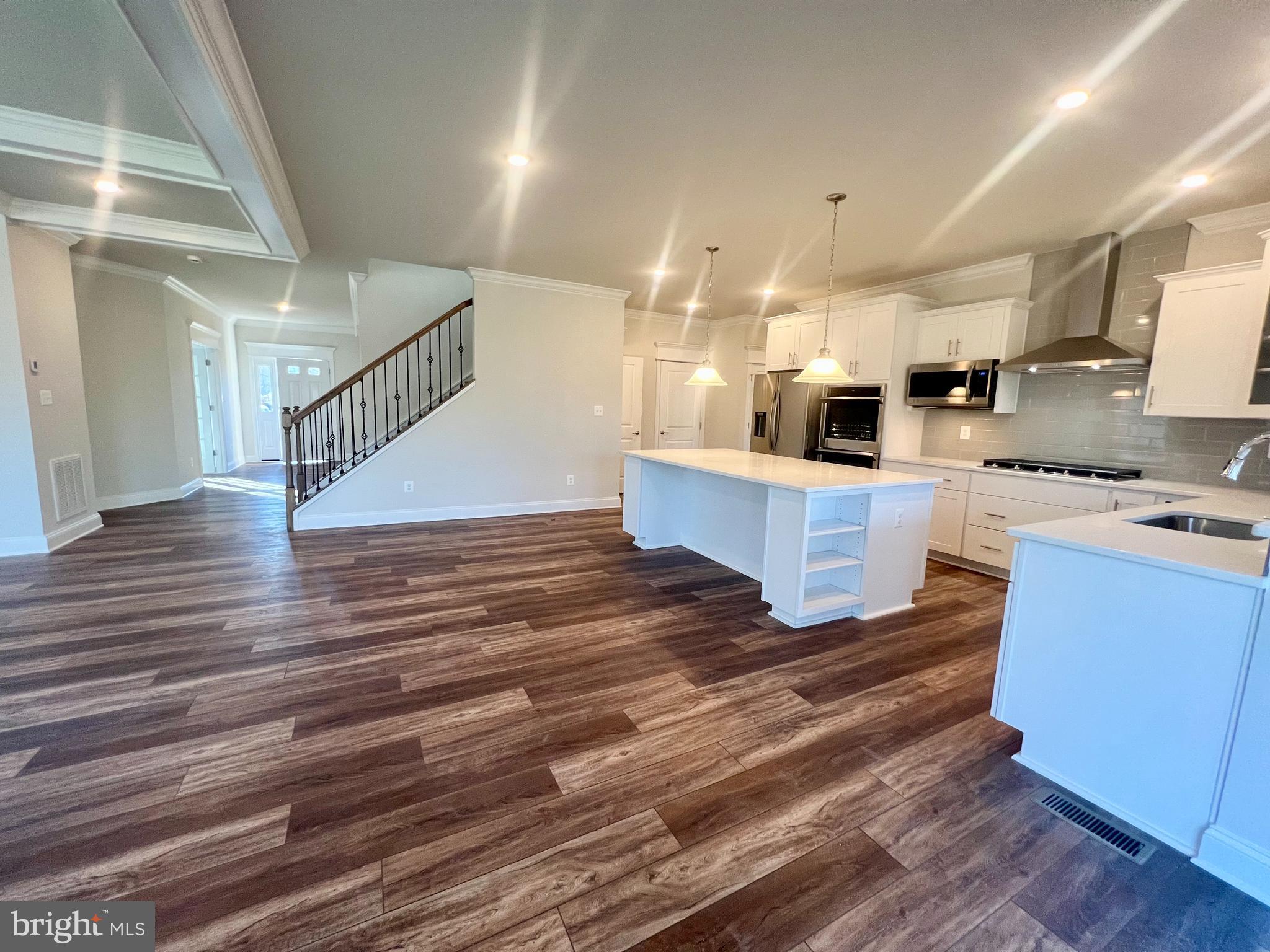 4507 Logmill Road Gainesville, VA 20155 - Photo 3 of 25