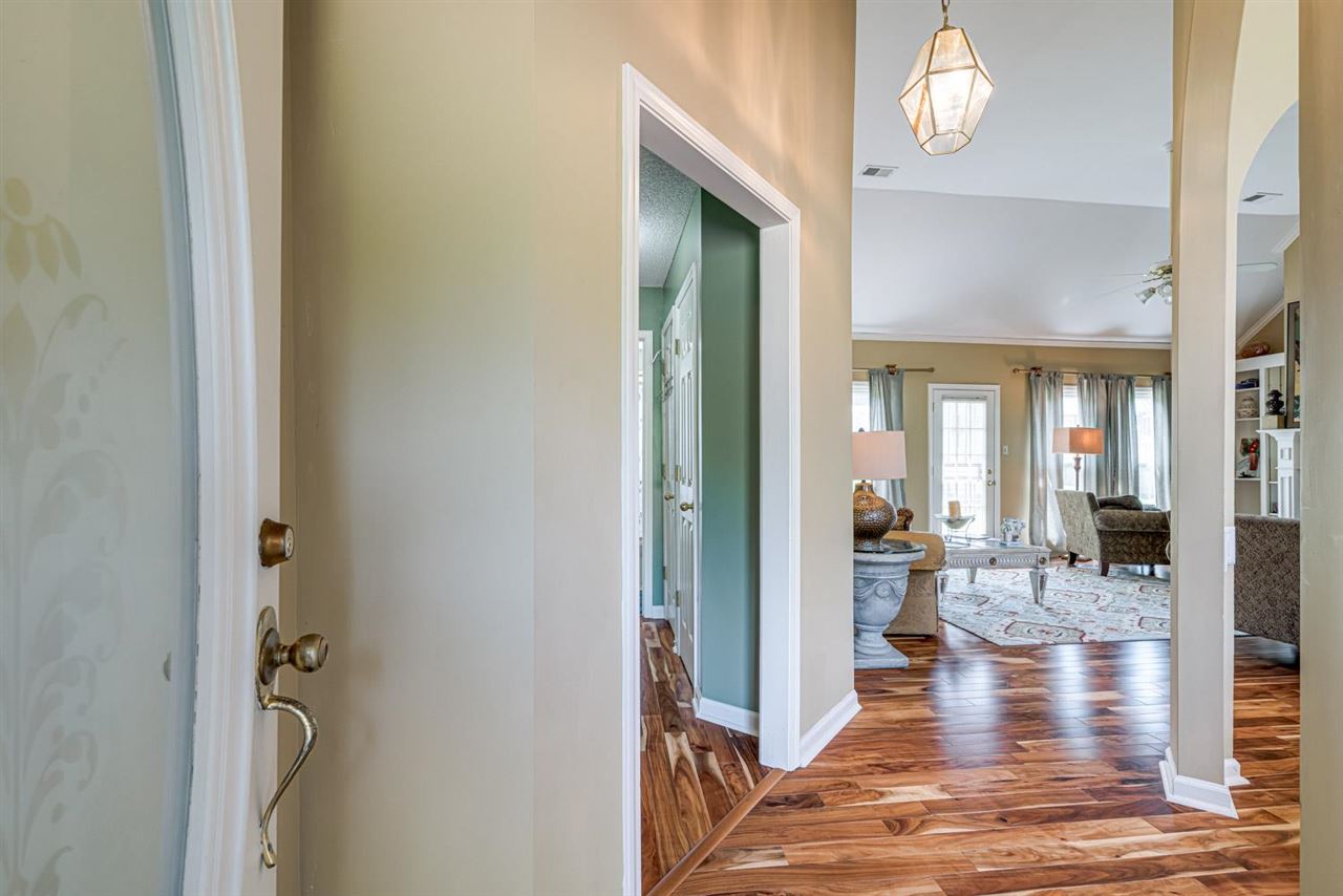 8825 Dexter Road Memphis, TN 38016 - Photo 3 of 23 Gallery Image 3