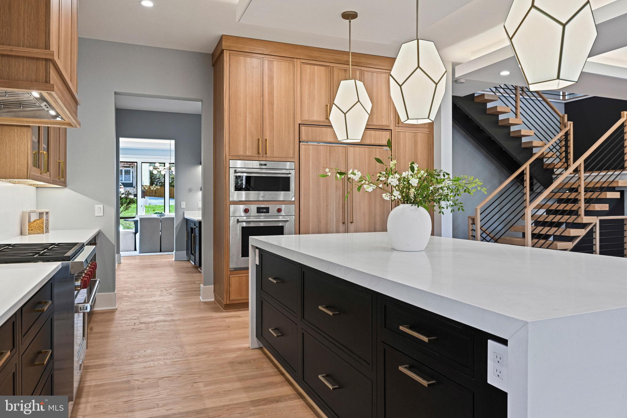 1052 Balls Hill Road McLean, VA 22101 - Photo 15 of 64