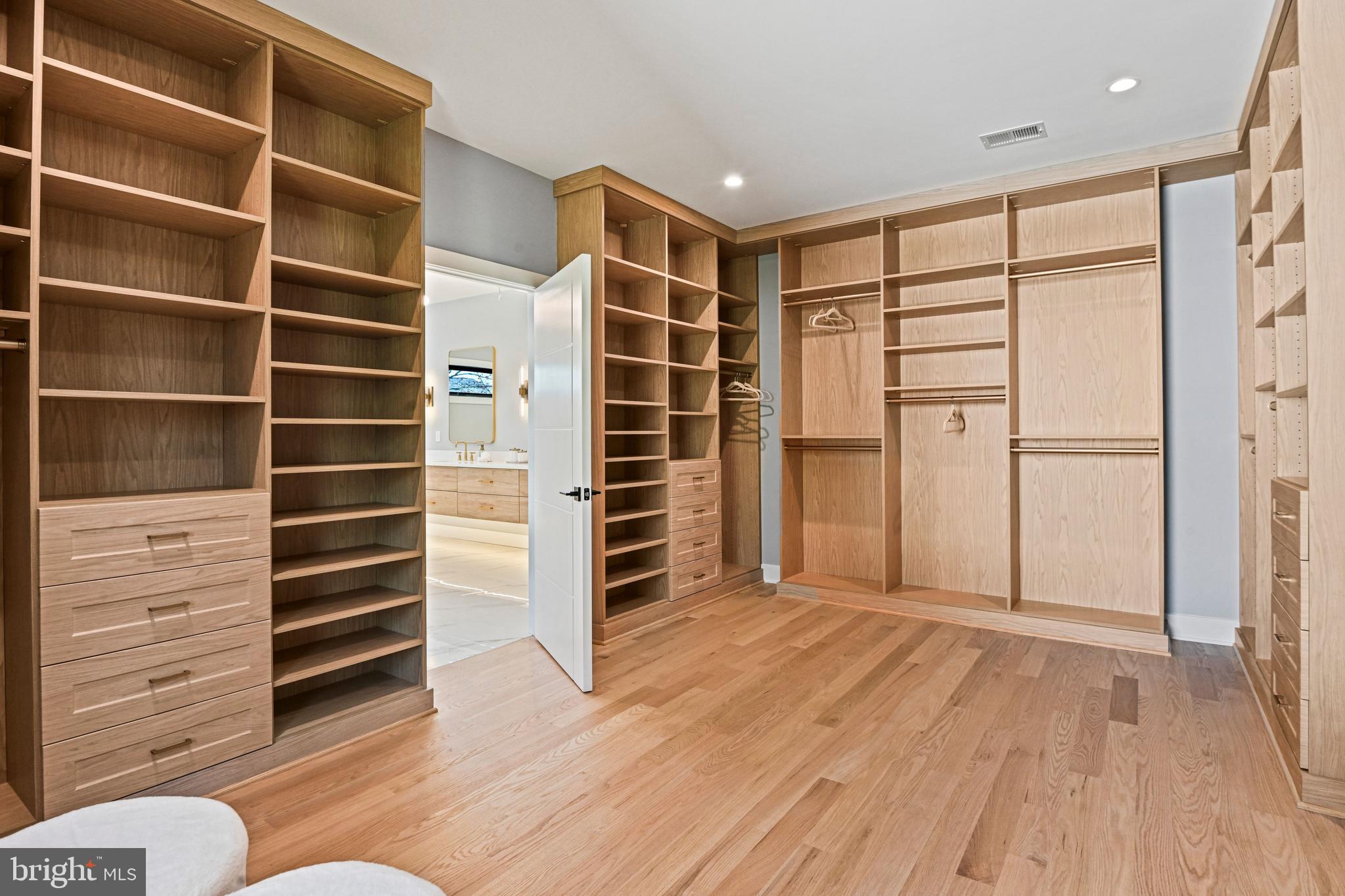 1052 Balls Hill Road McLean, VA 22101 - Photo 32 of 64 Expansive walk in closet