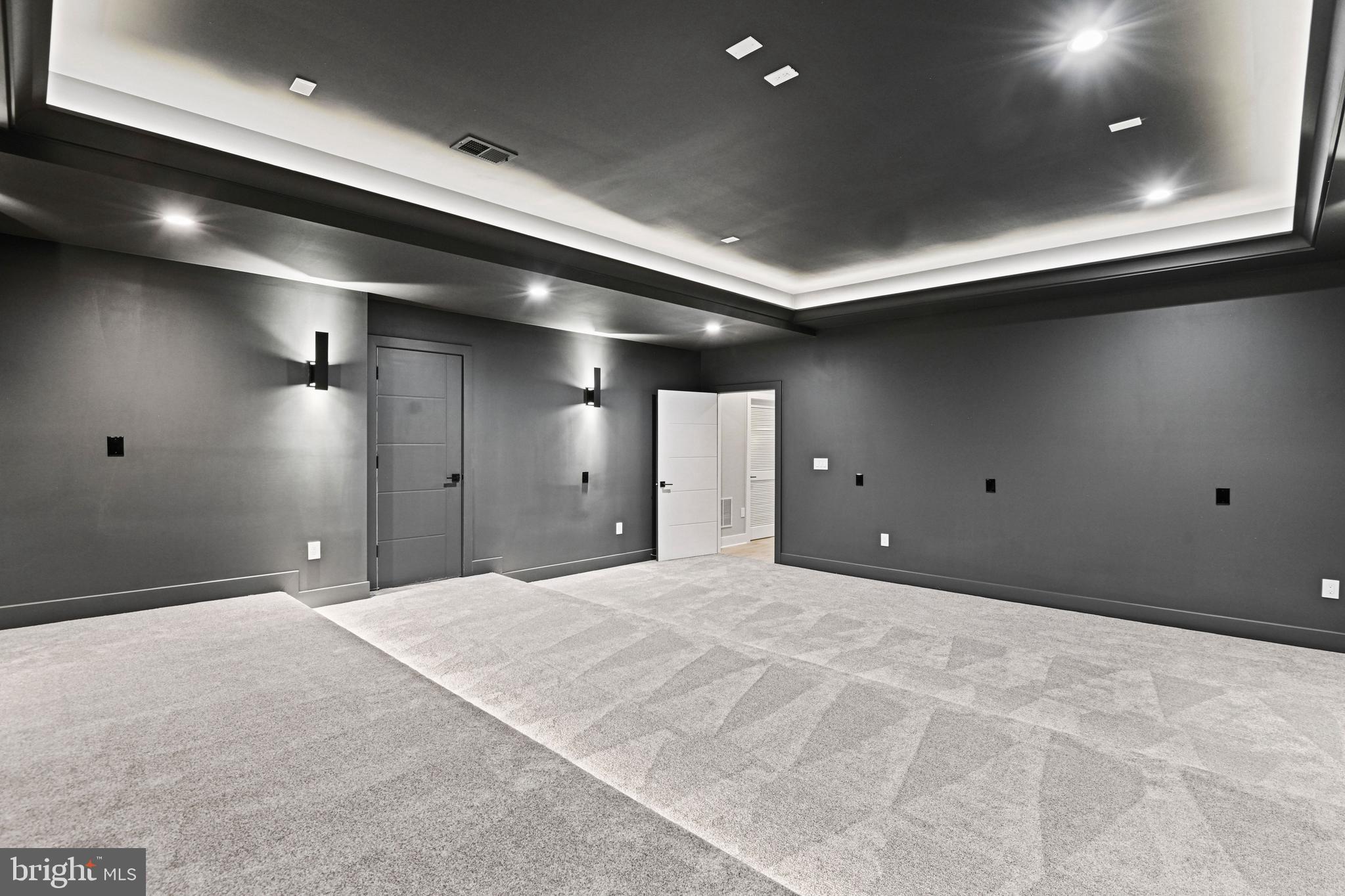 1052 Balls Hill Road McLean, VA 22101 - Photo 52 of 64