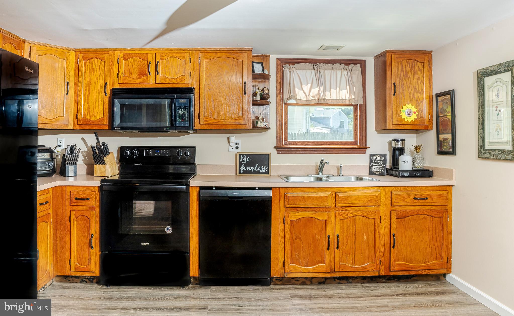 5 Uranus Road Sewell, NJ 08080 - Photo 12 of 24