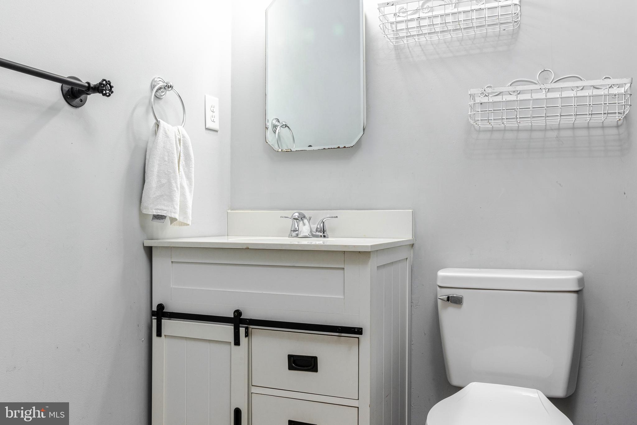 5 Uranus Road Sewell, NJ 08080 - Photo 16 of 24