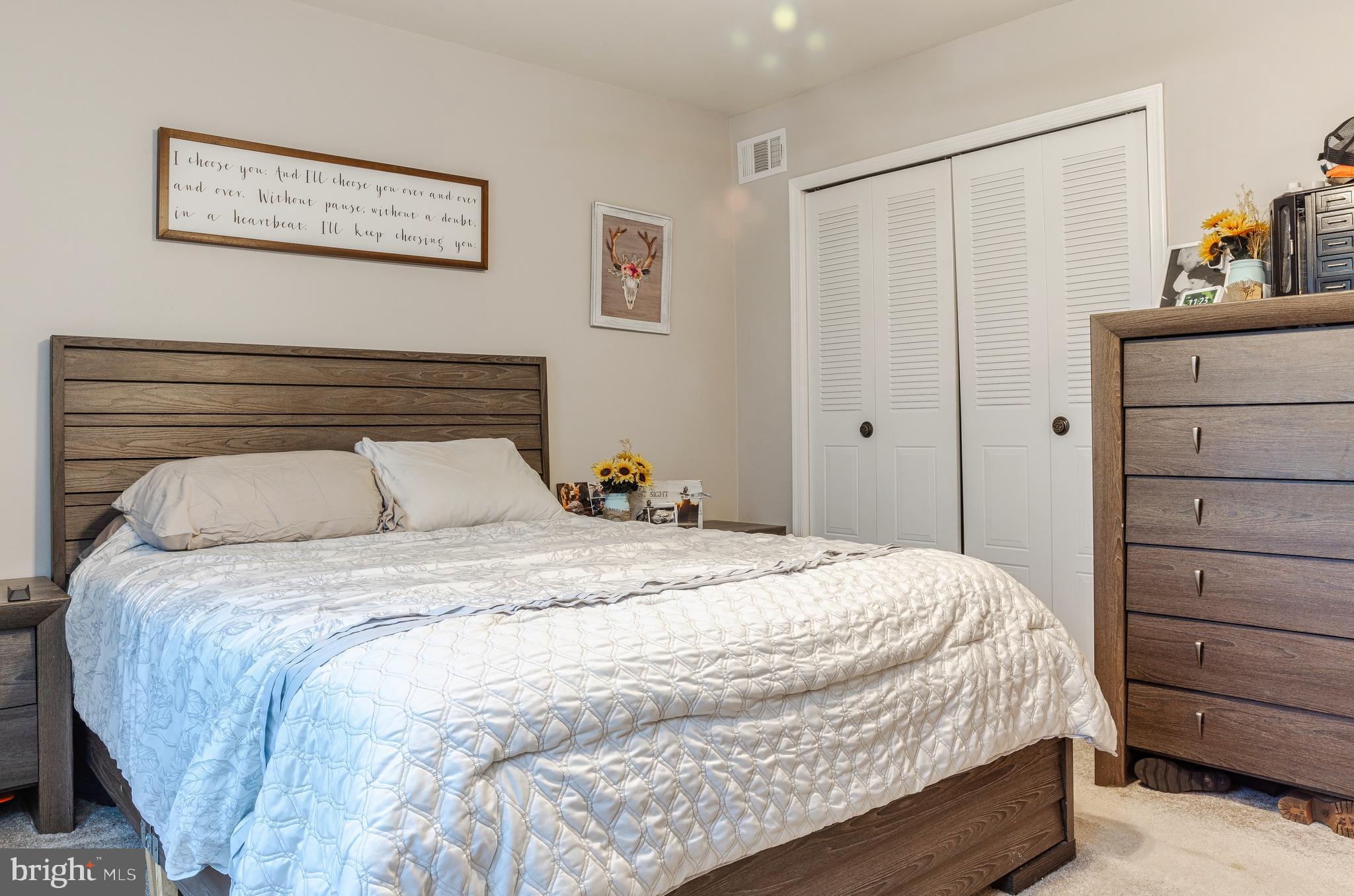 5 Uranus Road Sewell, NJ 08080 - Photo 20 of 24