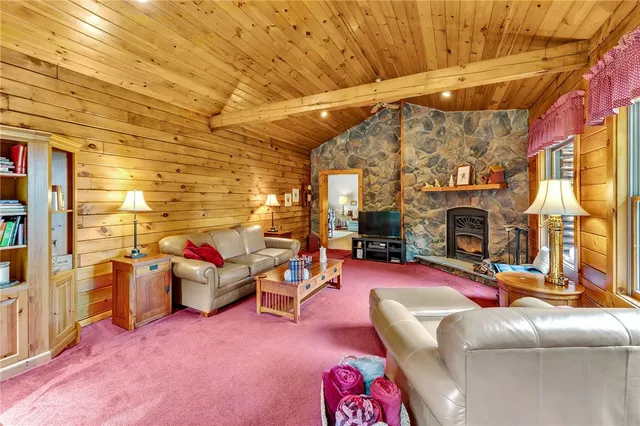 $1,150,000 | Undisclosed Address, Stamford, NY 12167