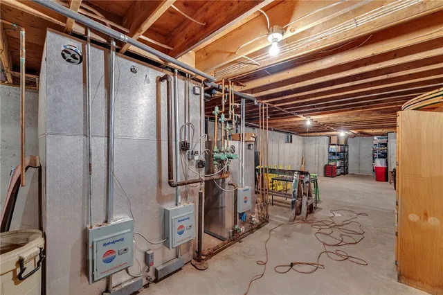 $1,150,000 | Undisclosed Address, Stamford, NY 12167