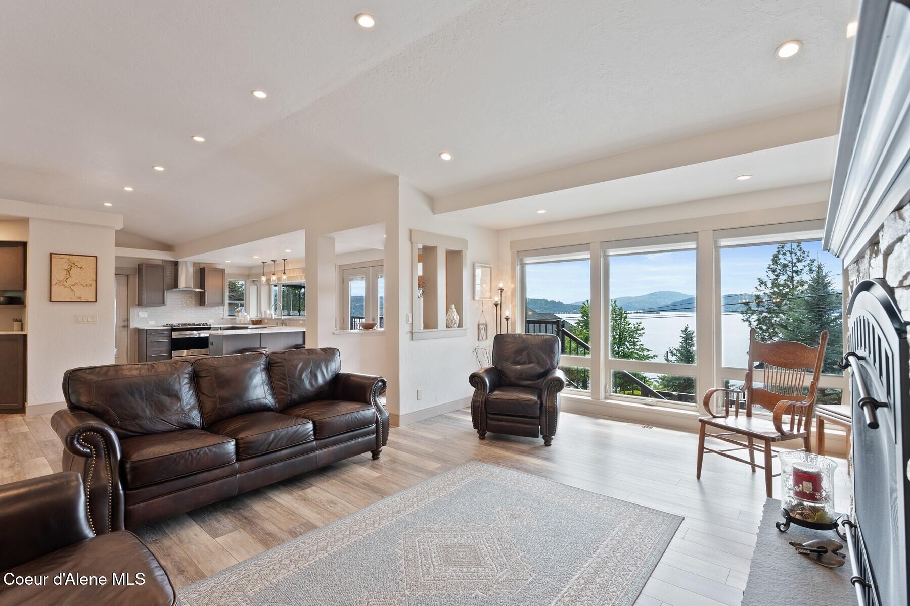 2406-1 South Silver Beach Road Coeur D'Alene, ID 83814 - Photo 4 of 44 Huge Windows w Lake Views