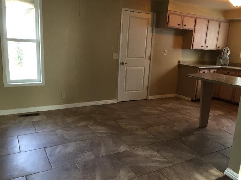 8234 Division Road White City, OR 97503 - Photo 4 of 19 Additional Photo