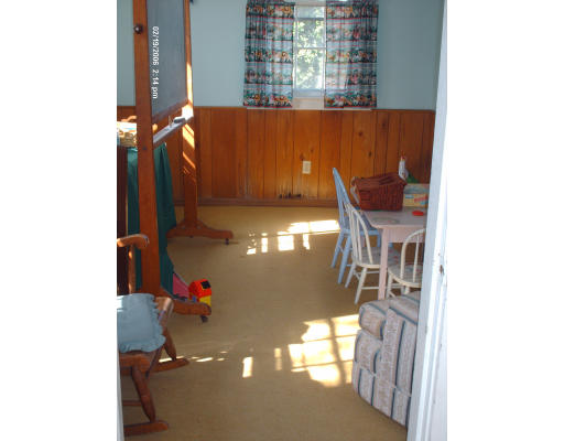 13 County Road Marion, MA 02738 - Photo 4 of 9 Gallery Image 4