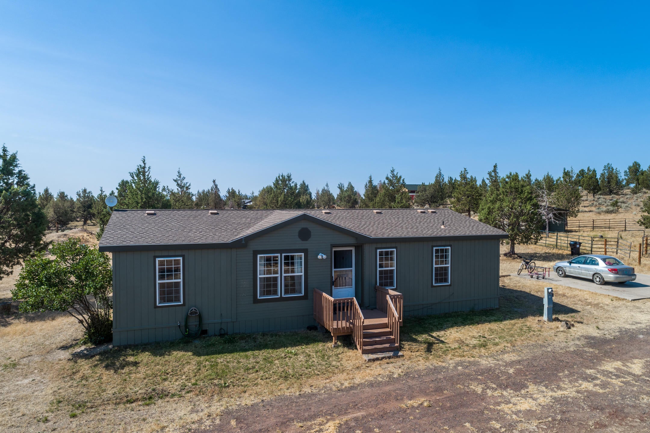 16653 Southwest Dove Road Terrebonne, OR 97760 - Photo 7 of 48 2020_07_22_16653_dove_rd-8