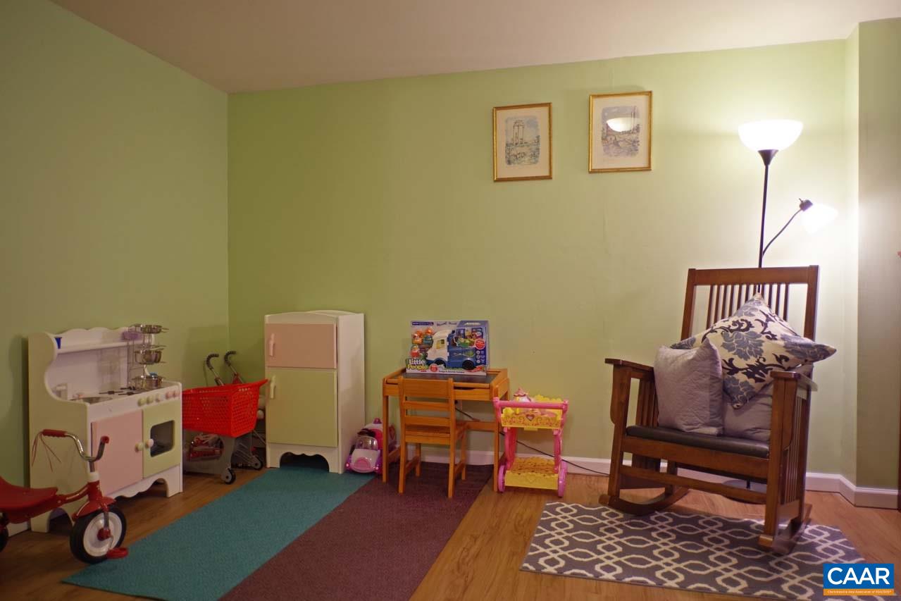 923 Stonehenge Road Charlottesville, VA 22901 - Photo 27 of 30 Gallery Image 27