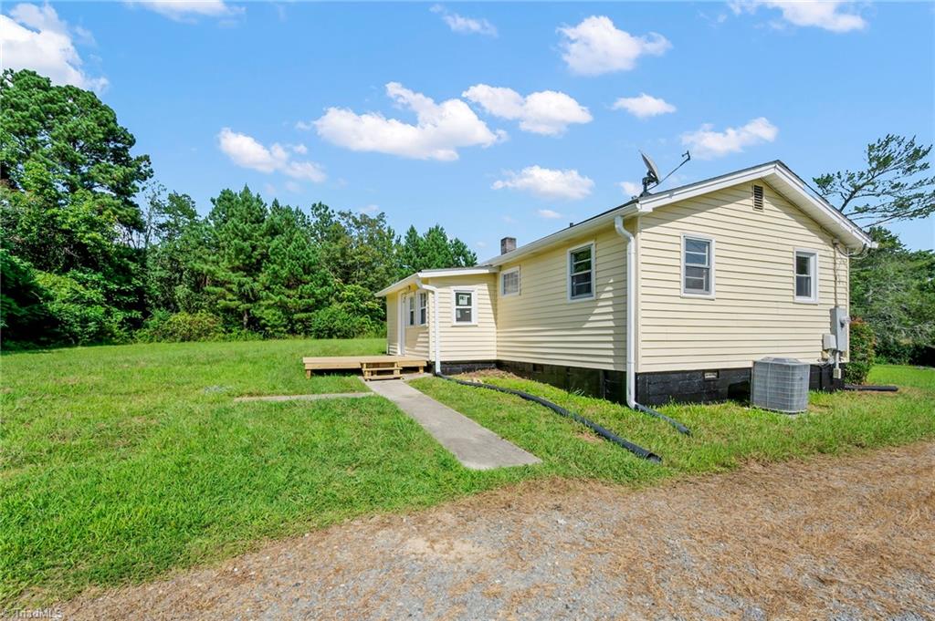 7129 Ridge Road Tobaccoville, NC 27050 - Photo 27 of 30 Gallery Image 27