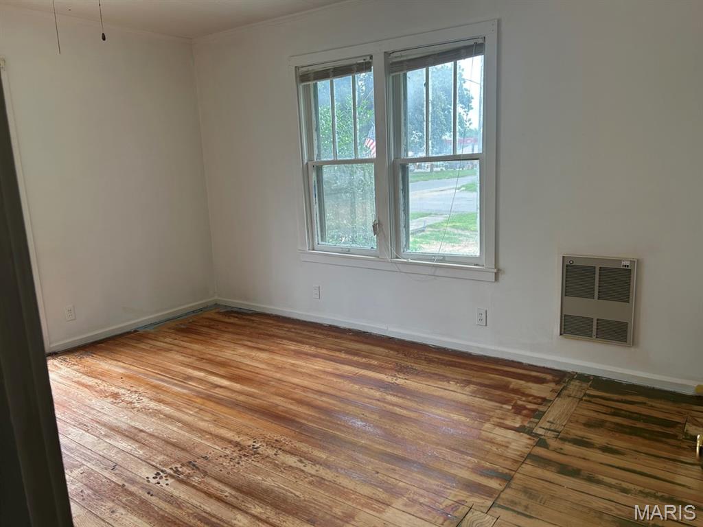 313 South Walnut Street Bernie, MO 63822 - Photo 7 of 17