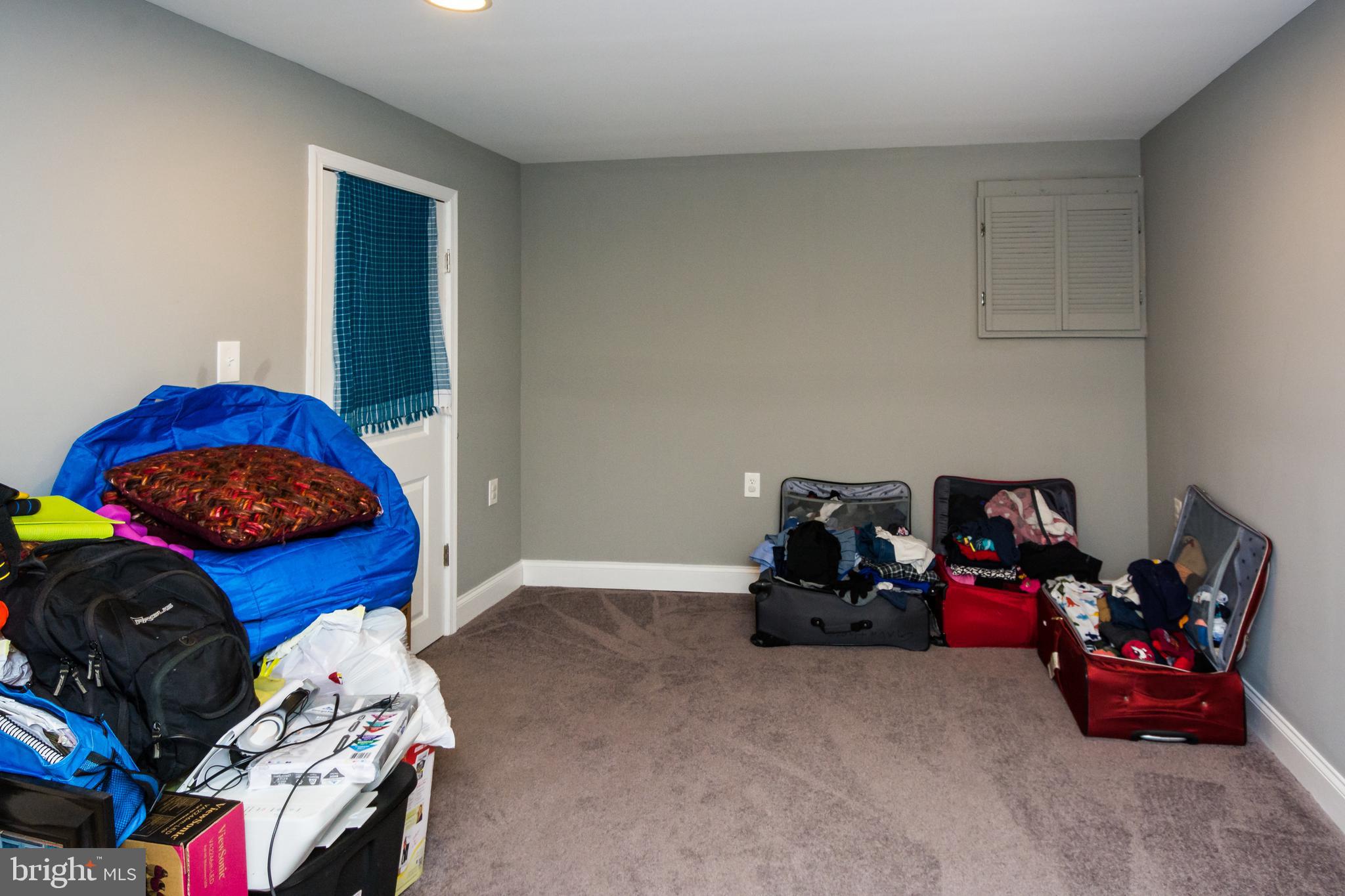 5605 Selford Road Baltimore, MD 21227 - Photo 35 of 47