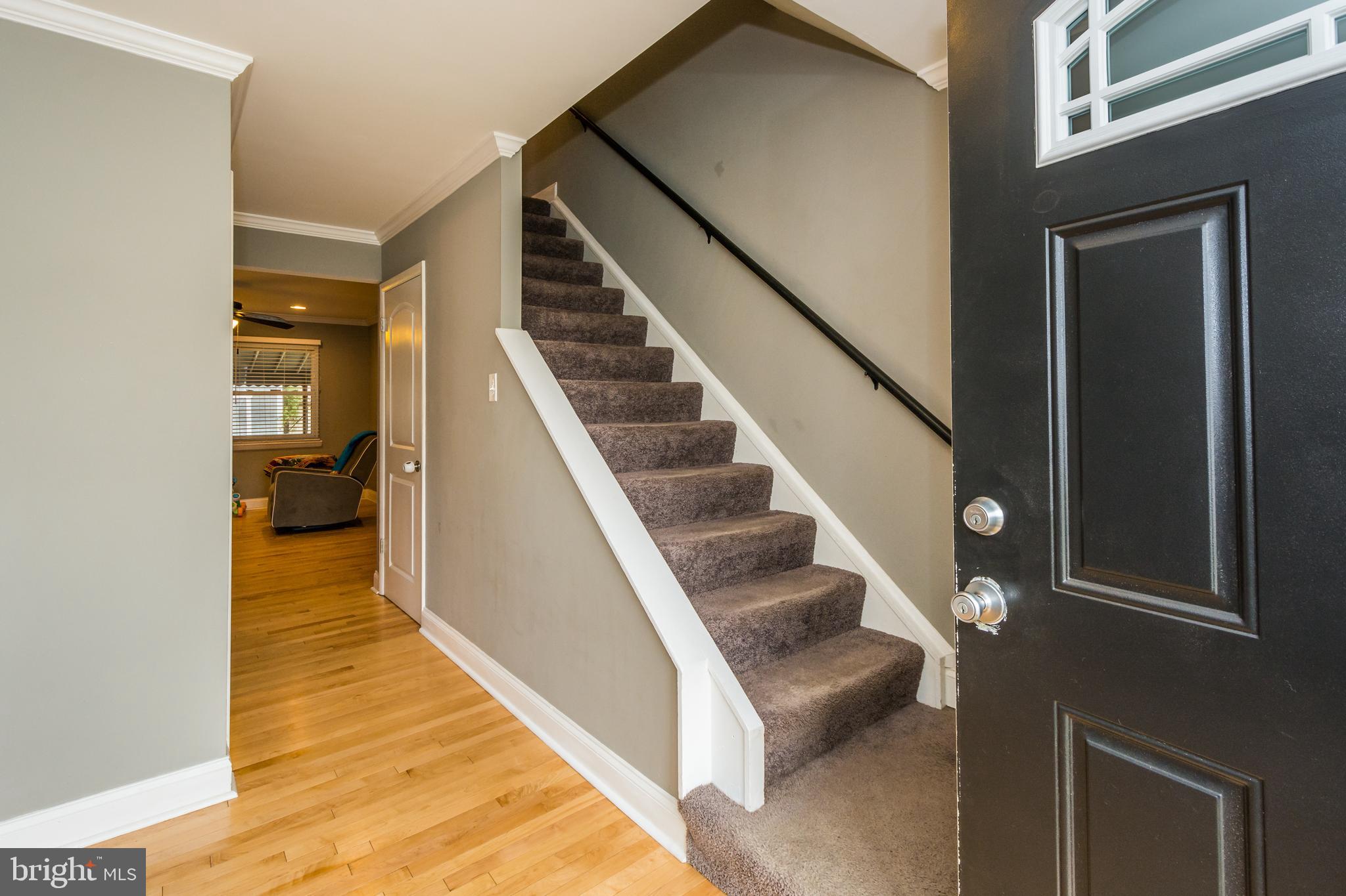 5605 Selford Road Baltimore, MD 21227 - Photo 6 of 47