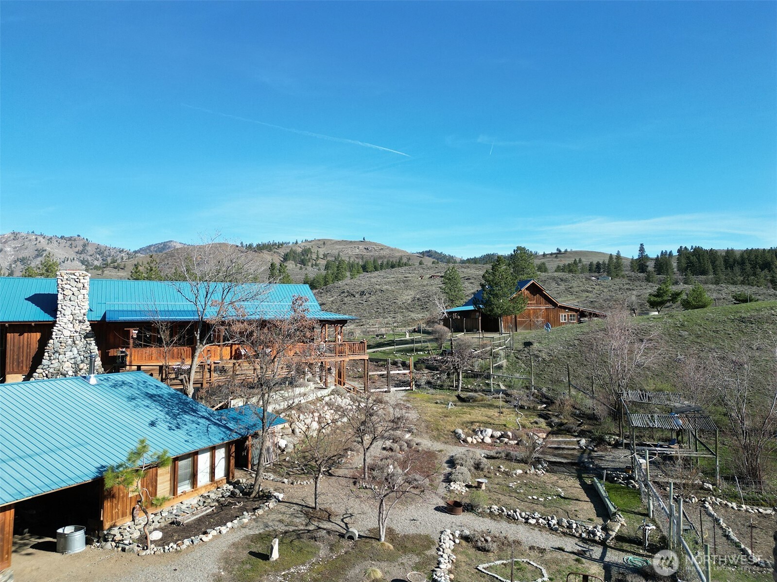 117 Vintin Road Carlton, WA 98814 - Photo 4 of 40