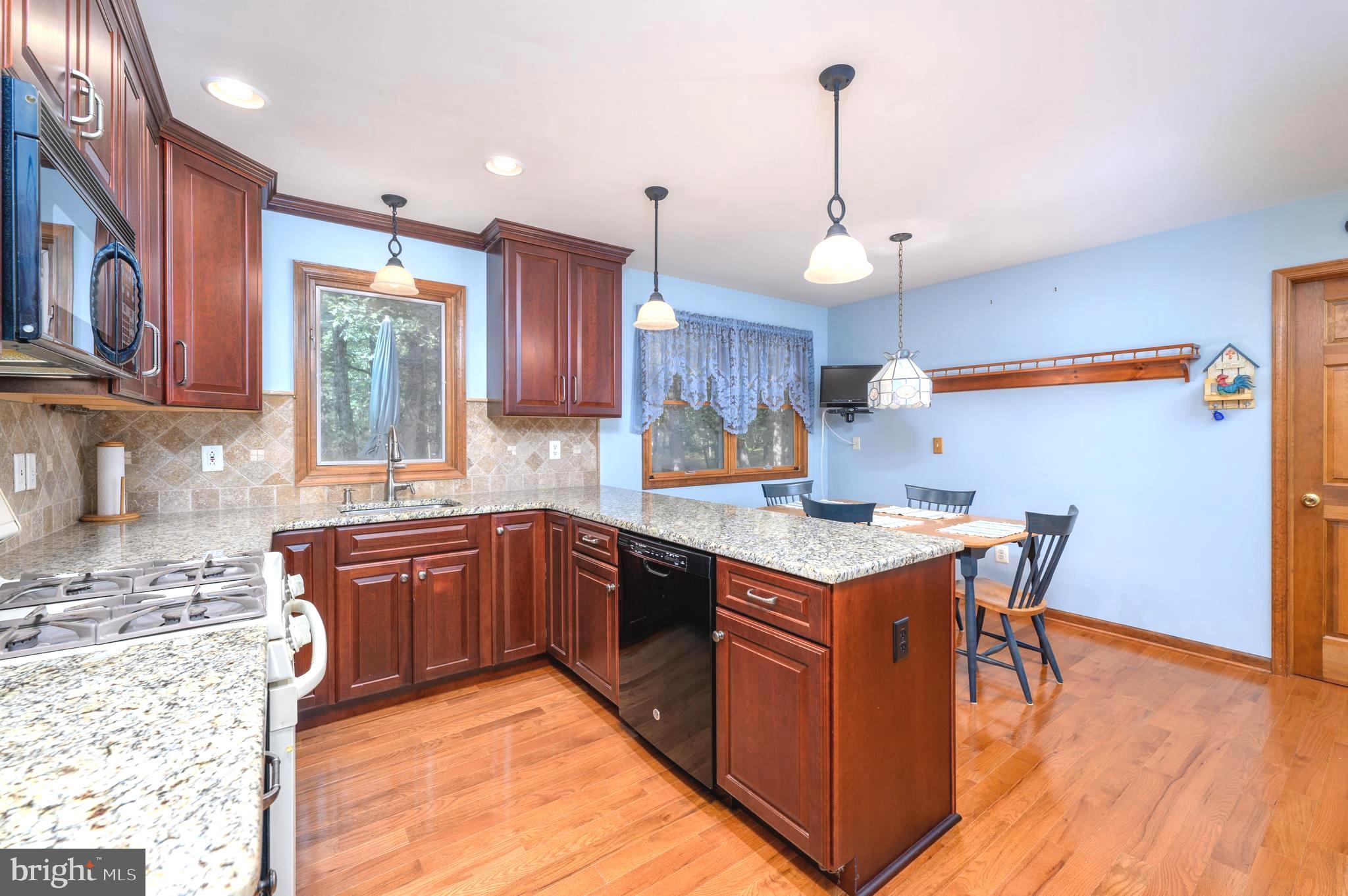 29 Burrs Mill Road Southampton, NJ 08088 - Photo 9 of 24