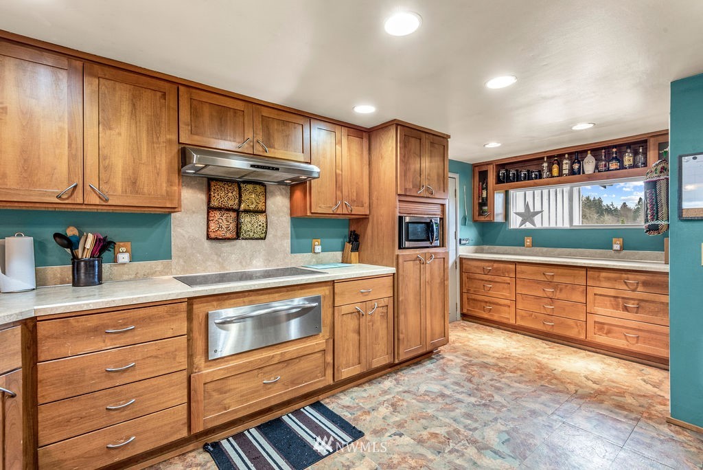 111 Hoyer Road Castle Rock, WA 98611 - Photo 6 of 30 Gallery Image 6