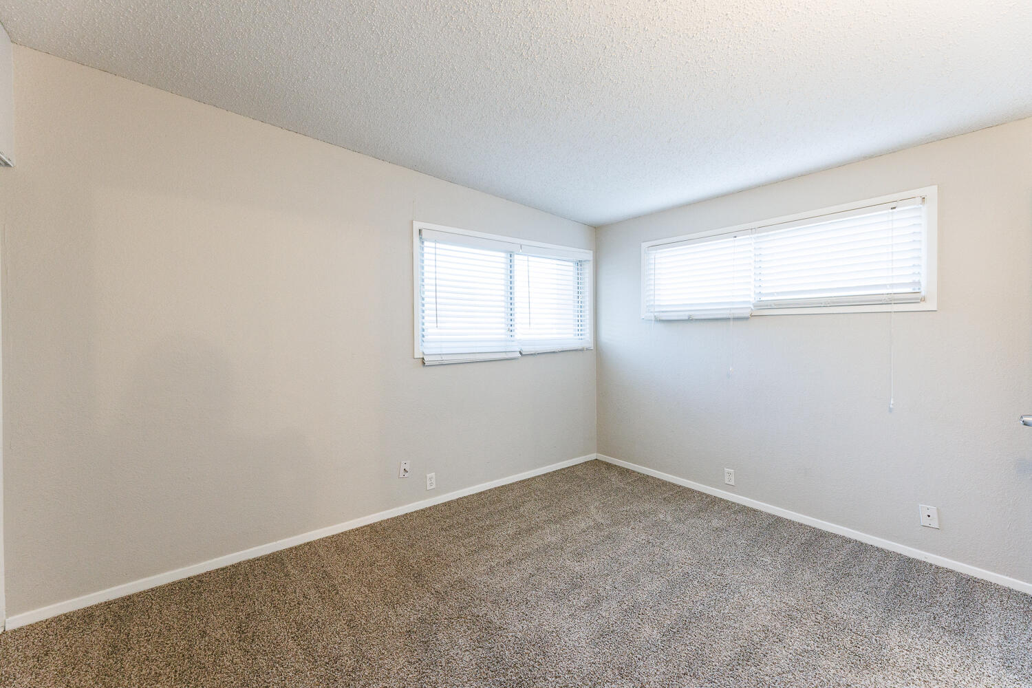 2526 63rd Street Lubbock, TX 79413 - Photo 36 of 51 2526 63rd-40