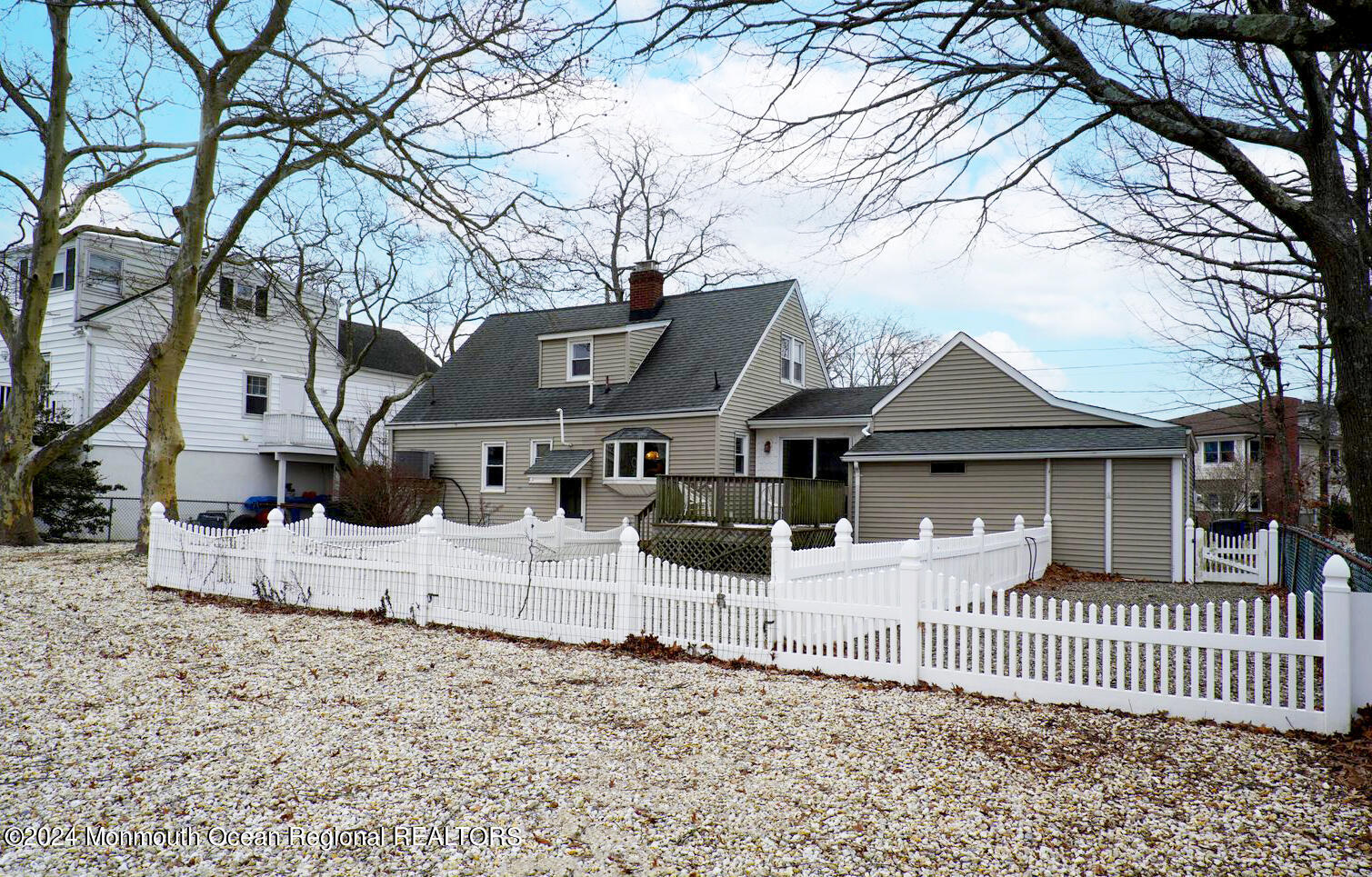 46 Lagoon Drive West Brick, NJ 08723 - Photo 7 of 33 46lagoon-rear 2