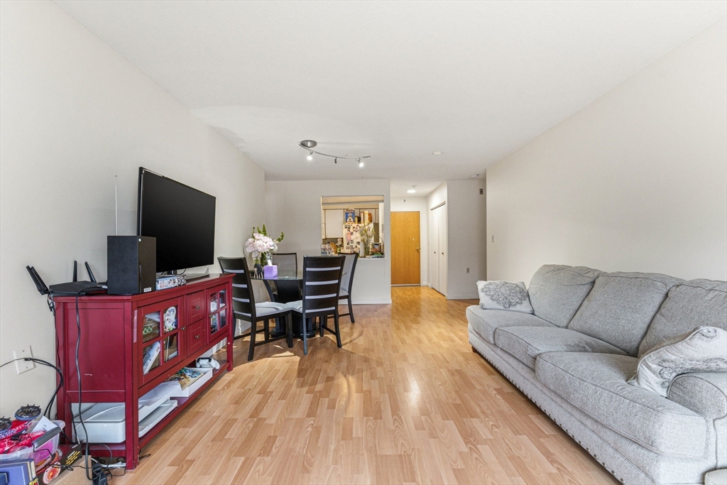 100 Rosemary Way, Unit 206 Needham, MA 02494 - Photo 5 of 24