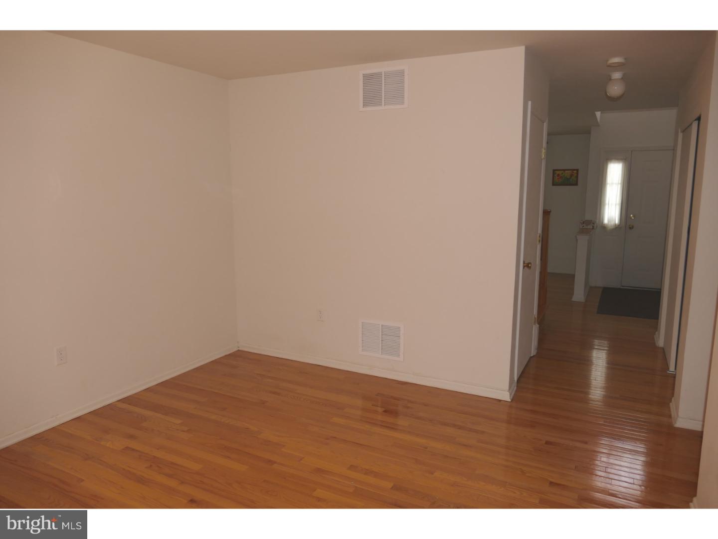 32 Richards Road Lawrenceville, NJ 08648 - Photo 9 of 25 Gallery Image 9