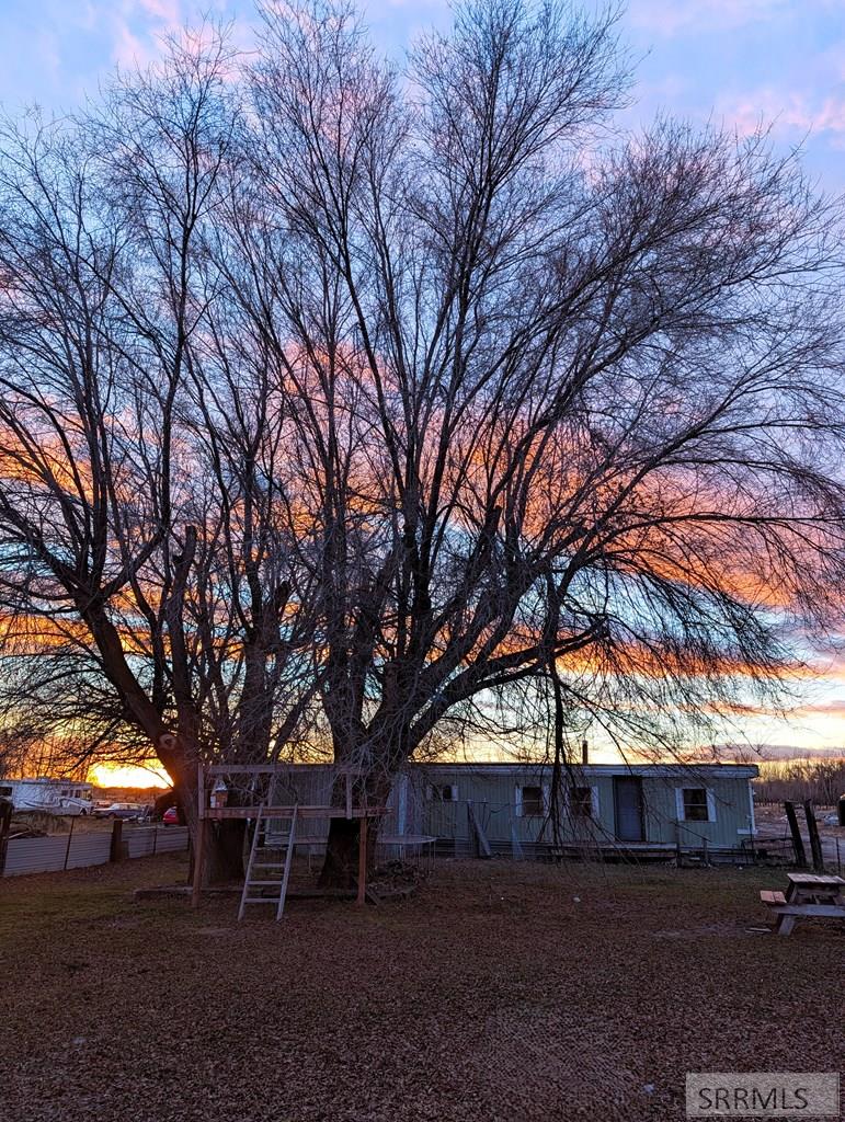 279 North 4100 East Rigby, ID 83442 - Photo 4 of 45