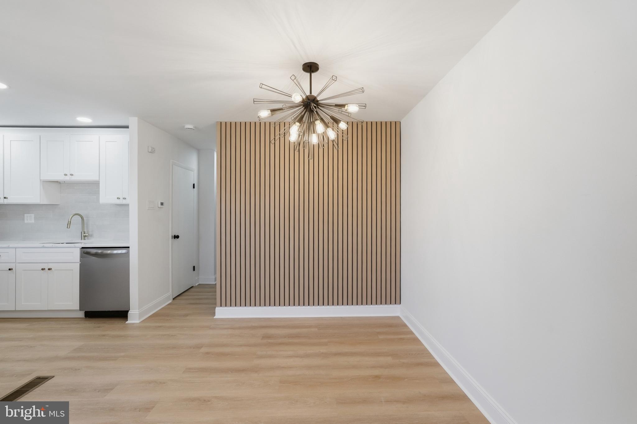 3530 Oakhill Road Philadelphia, PA 19154 - Photo 12 of 59 Dining Area