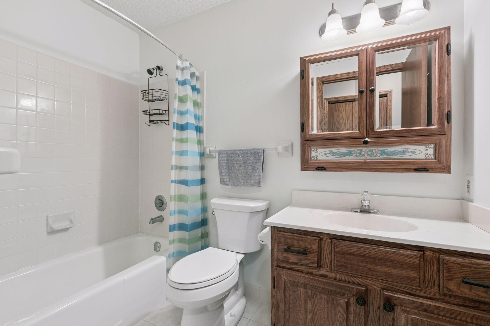 3801 West 98th Street, Unit 107 Bloomington, MN 55431 - Photo 10 of 16