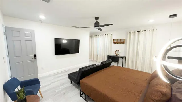 $4,500 | 1414 East Harding Street, Orlando, FL 32806