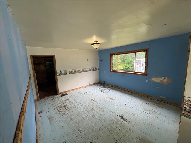 $16,900 | 691 Heistersburg Road, East Millsboro, PA 15433