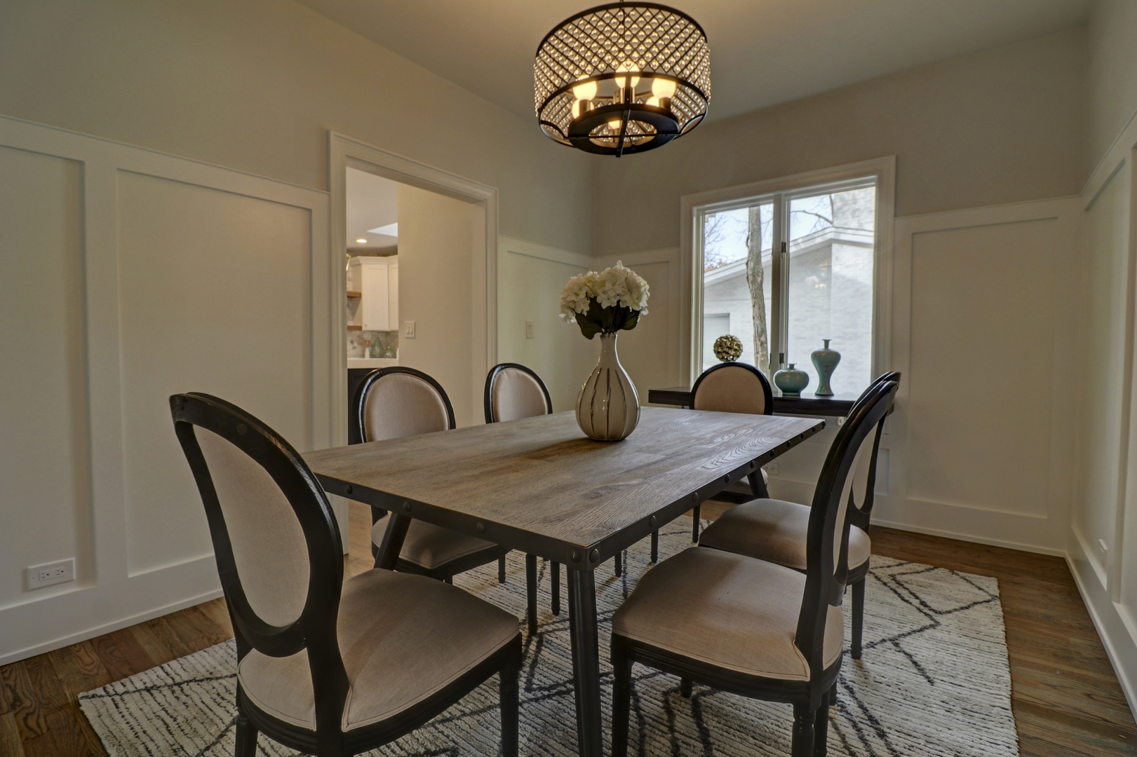 3910 Wolf Road Western Springs, IL 60558 - Photo 14 of 36 a view of a dining room with furniture