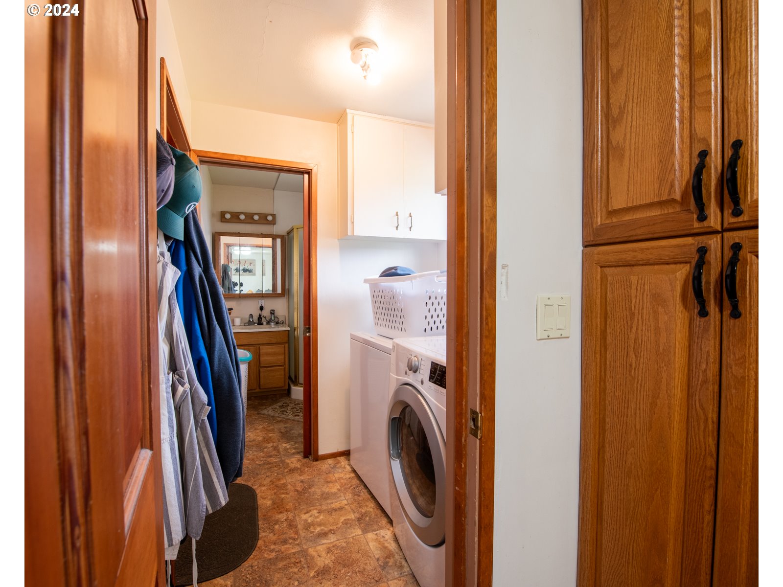 174 Allen Avenue Springfield, OR 97477 - Photo 9 of 45 Gallery Image 9