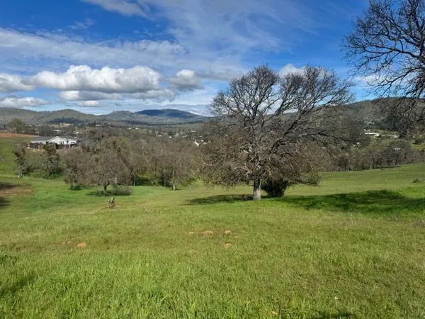 $87,500 | 1496 Papoose Drive, Unit 3, Copperopolis, CA 95228