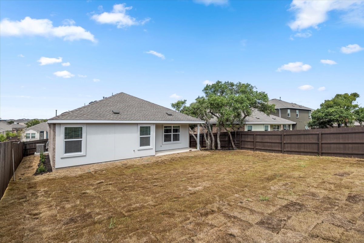 2337 Four Waters Loop Georgetown, TX 78628 - Photo 32 of 39 Gallery Image 32